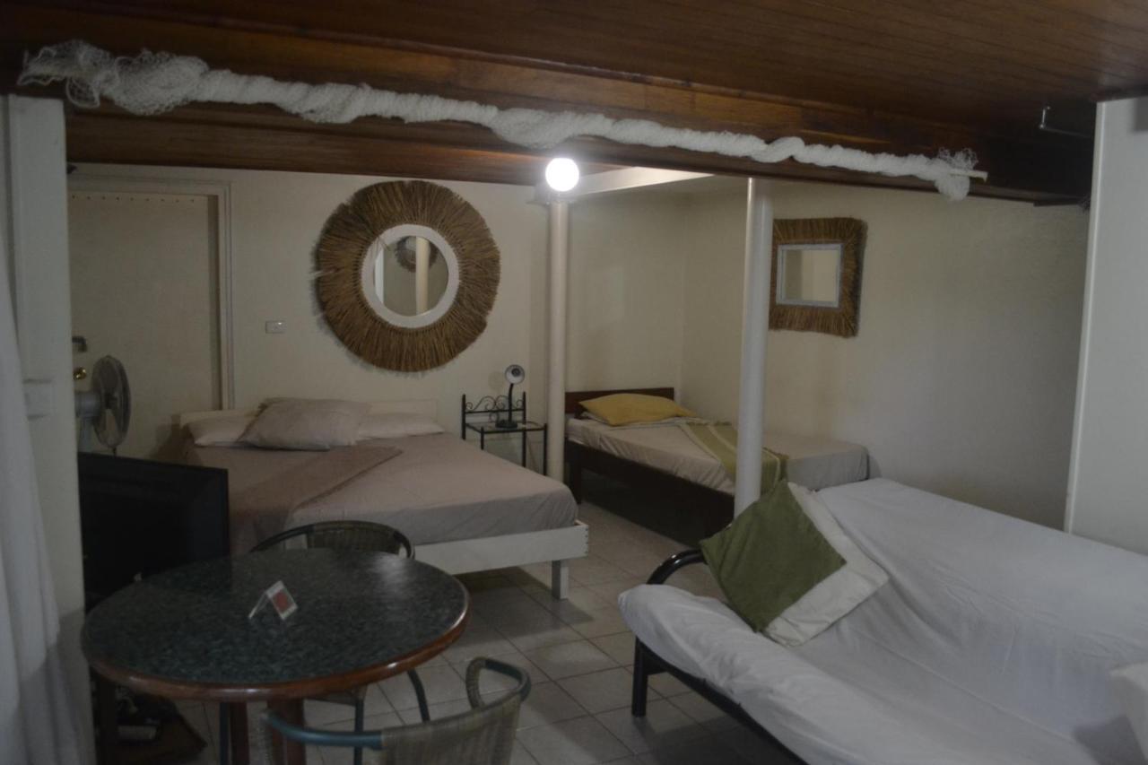 Seachange Lodge Порт-Вила Экстерьер фото